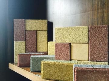 Refractory Landscape Anti - Slip Water Permeable Brick Floor Materials Strong Water Absorbing Capacity