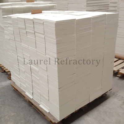 High Temperature Insulating Fireproof 1260C Refractory Ceramic Fiber Wool Board For Heat Insulation
