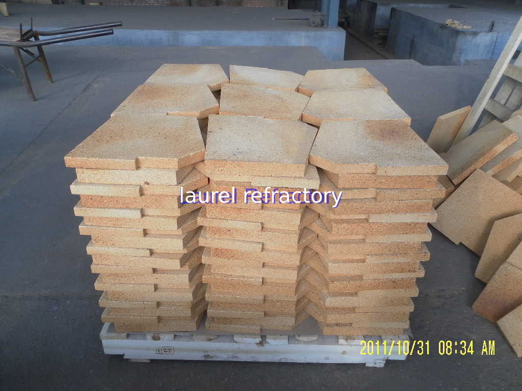 Thermal Insulated Fire Brick Fireclay Refractory For Carbon Bake Furnaces with ISO9001