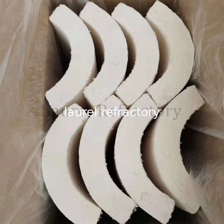 Refractory Insulating Thermal Insulation Calcium Silicate Pipe 650C / 1000 C In Fireproof